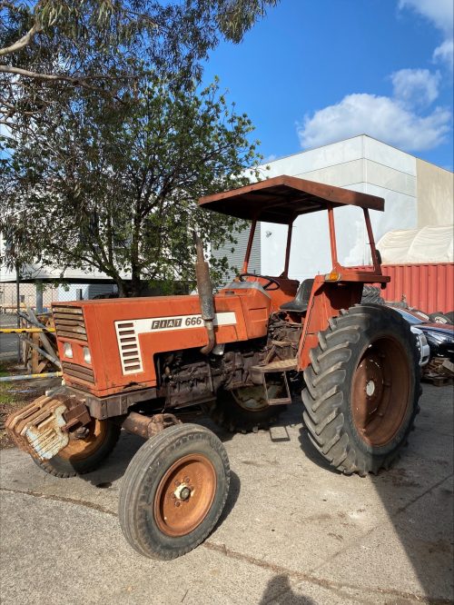 wrecking Fiat 666 2wd high clearance tractor