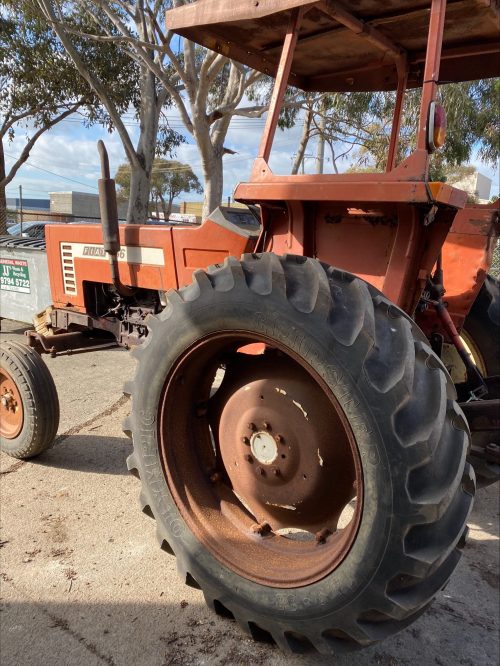 wrecking Fiat 666 2wd high clearance tractor - Image 4