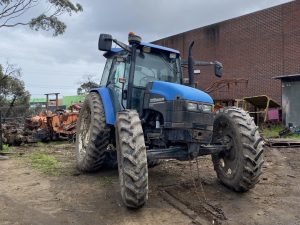 NEW HOLLAND TS115 AND TS110  WRECKING